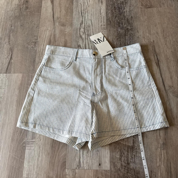 Zara LIGHTWEIGHT SUMMER STRIPED SHORT - SIZE 6 or 38 - BRAND NEW - Picture 3 of 6